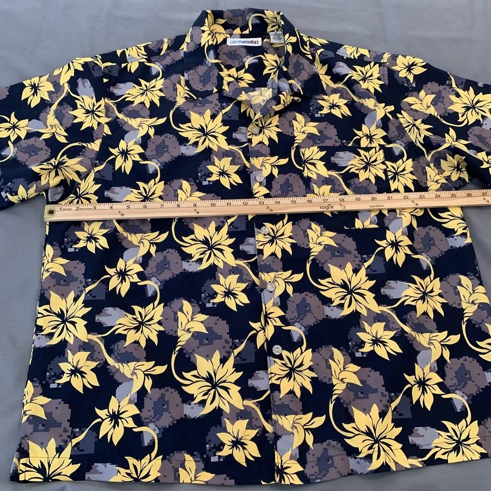 Canyon River Blues Shirt Mens XL Blue Hawaiian Floral Short Sleeve Button Beach - Picture 4 of 7